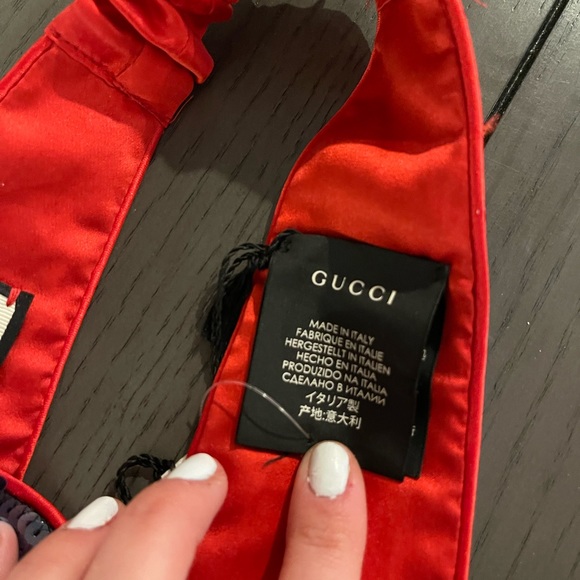 Gucci Blue and Red Sequin ShineWeb Headband Hair Accessory - Picture 6 of 12